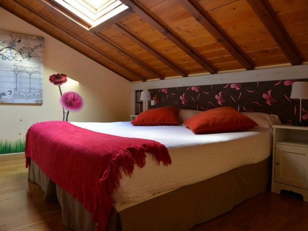 Alojamiento Bernabales Guest house Pamanes