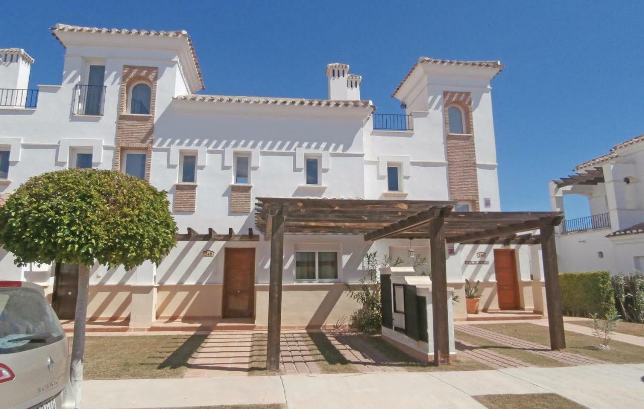 Pet Friendly In Roldn With Kitchen Roldán