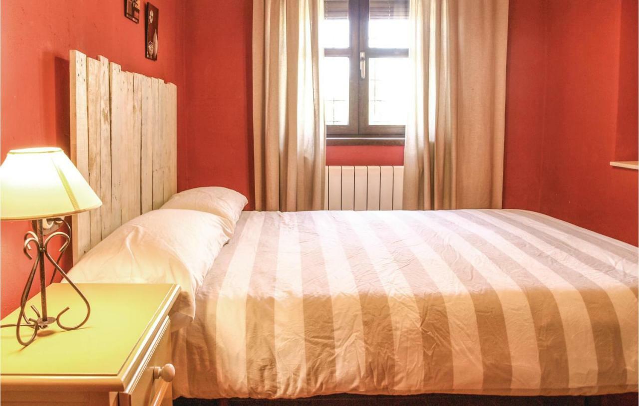 Five-bedroom In Villanueva del Duque