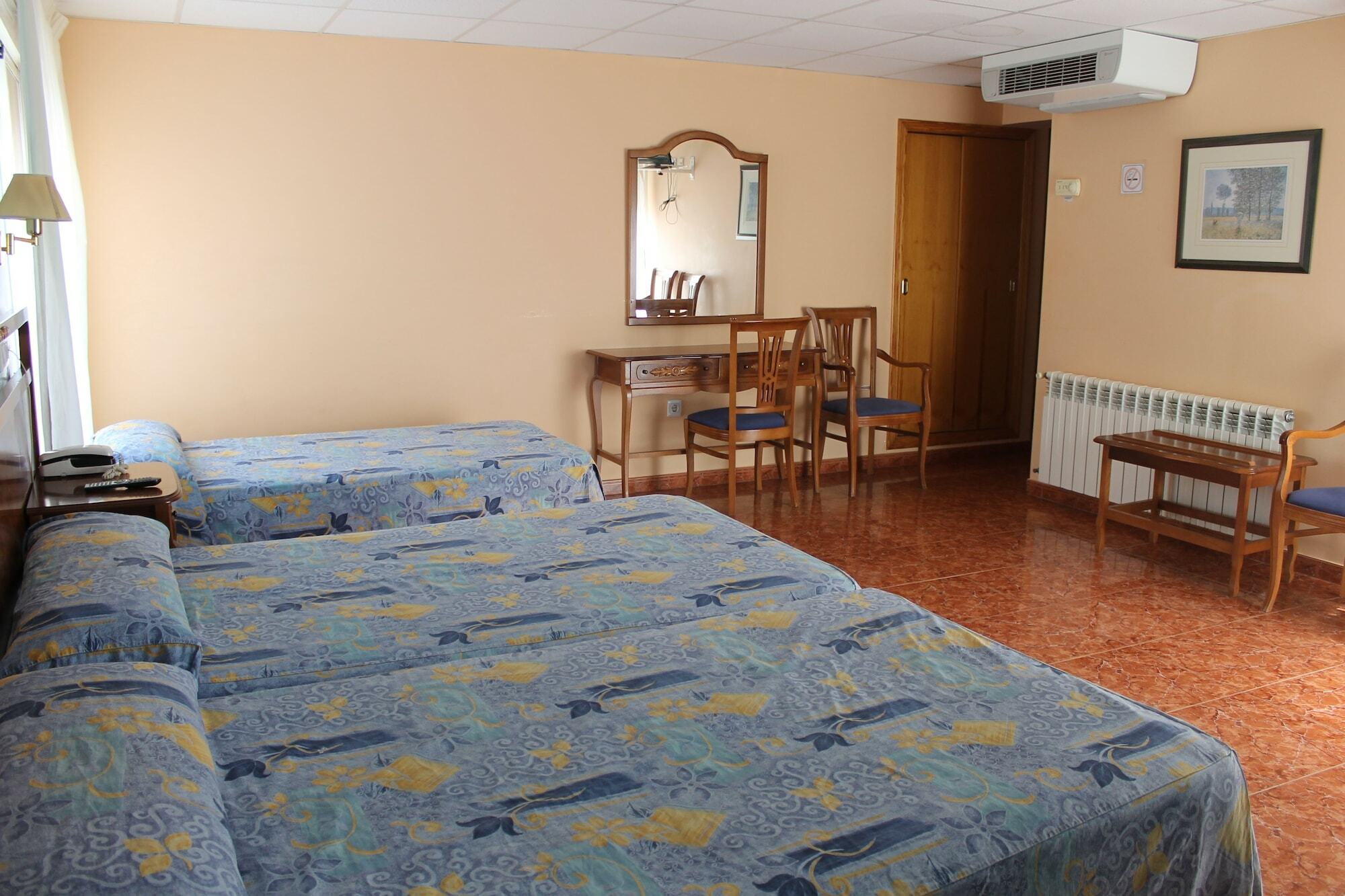 La Valenciana Hotel 2*