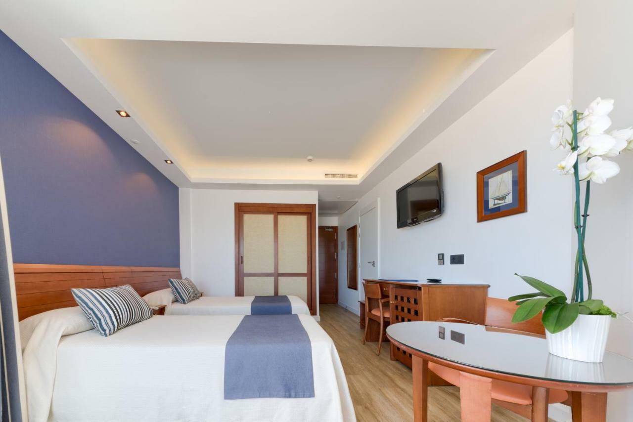 Puerto Bahia & Hotel
