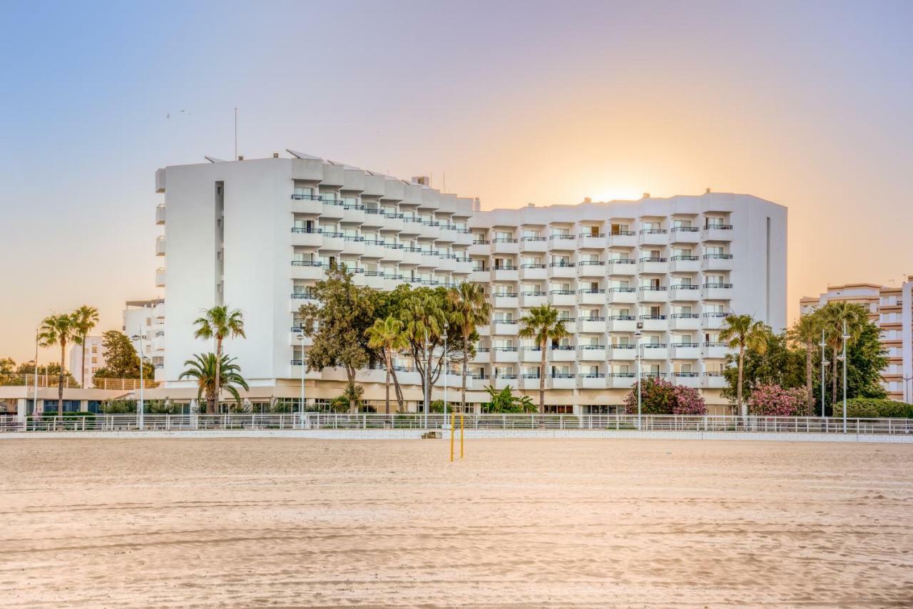 Puerto Bahia & Hotel