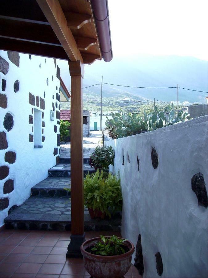 Antonio Garcia * Frontera