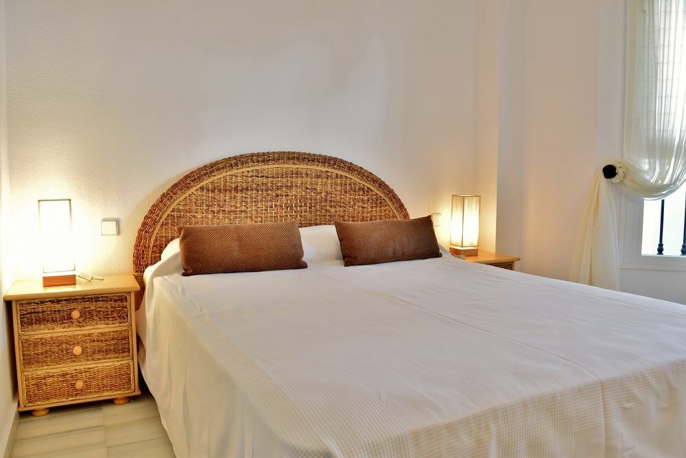 Y Casas Serinamar Marbella Hotel