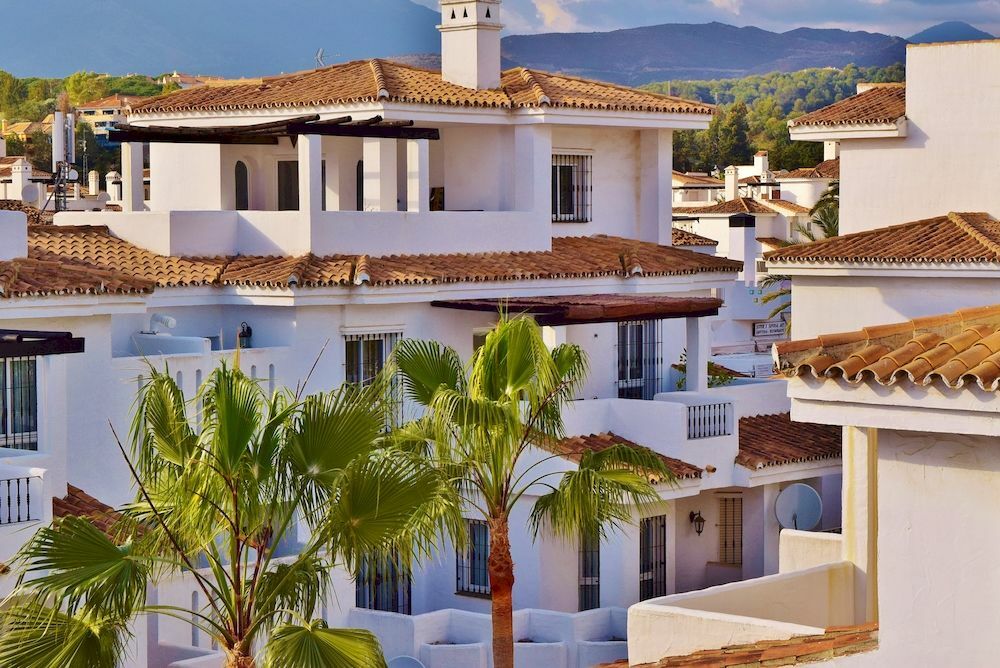 Hotel Y Casas Serinamar Marbella 3*