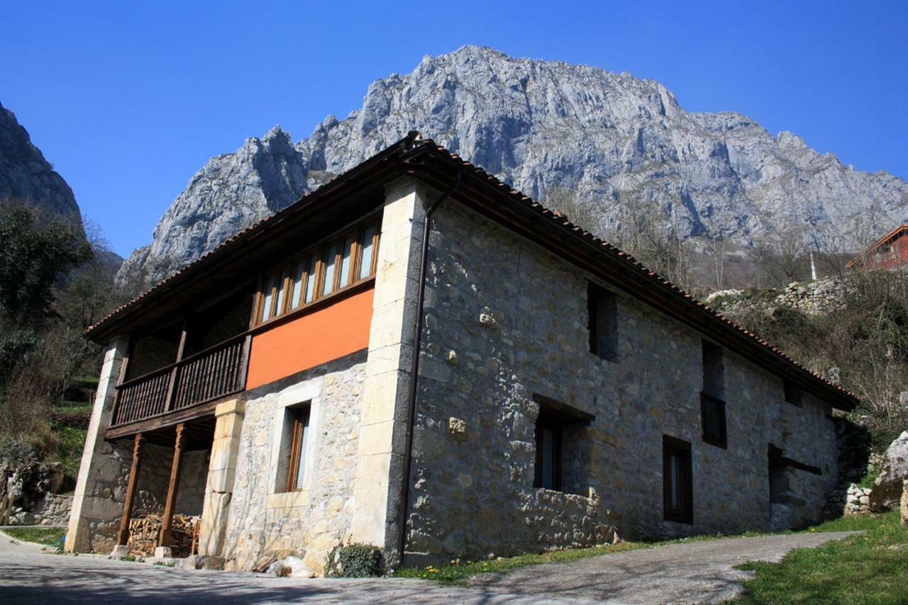Rural Llerau Hotel 3*