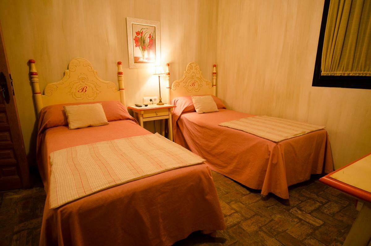 Molino La Boticaria 3* Marchena (Seville)