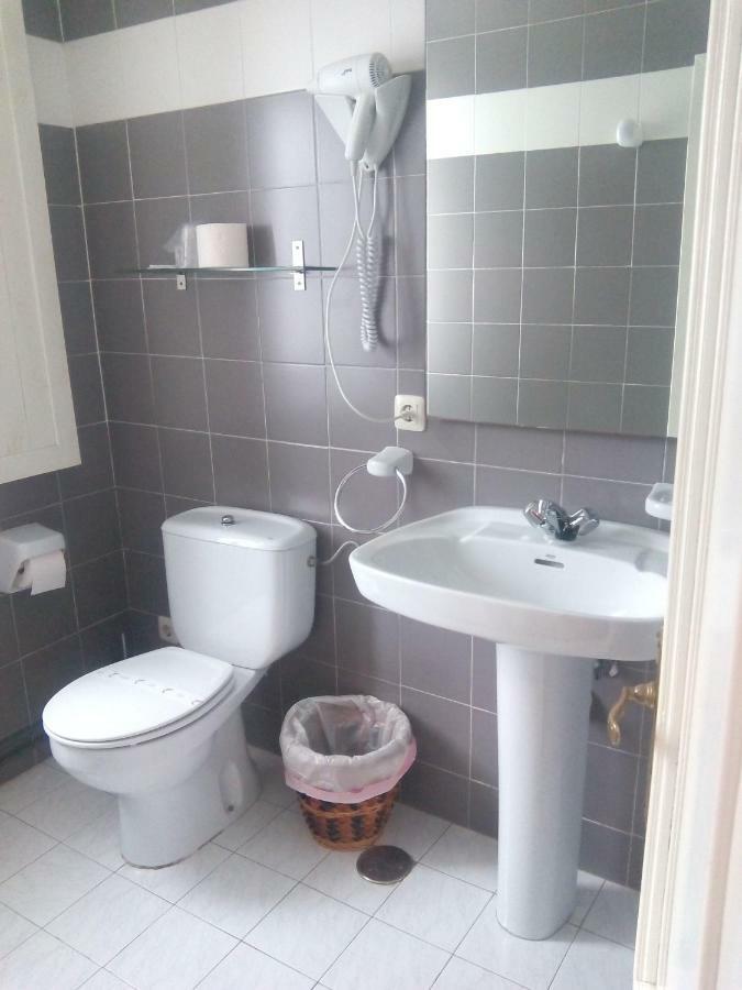 Hotel Grandas 2*