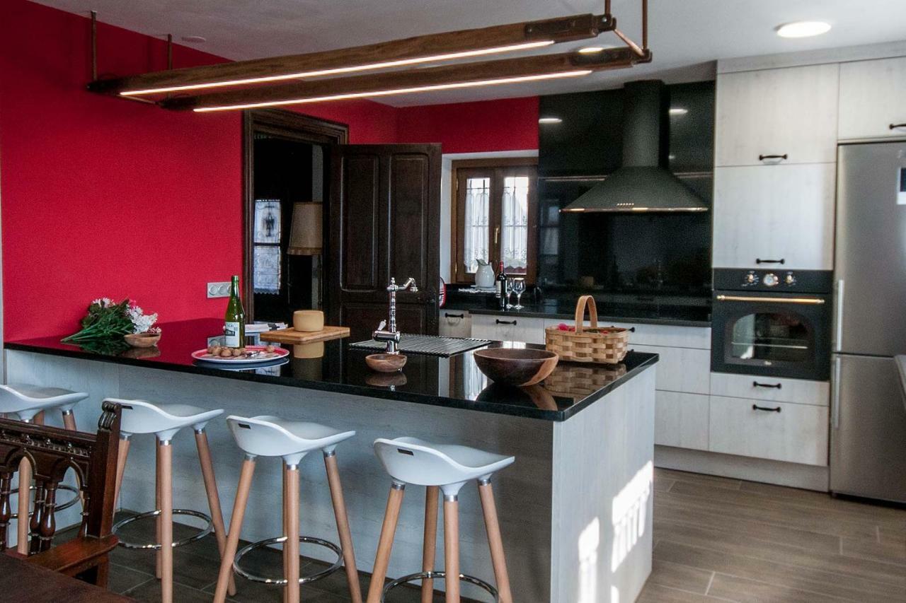 Casa Familiarartola Etxea San Sebastian-pamplona Agroturismo Baraibar