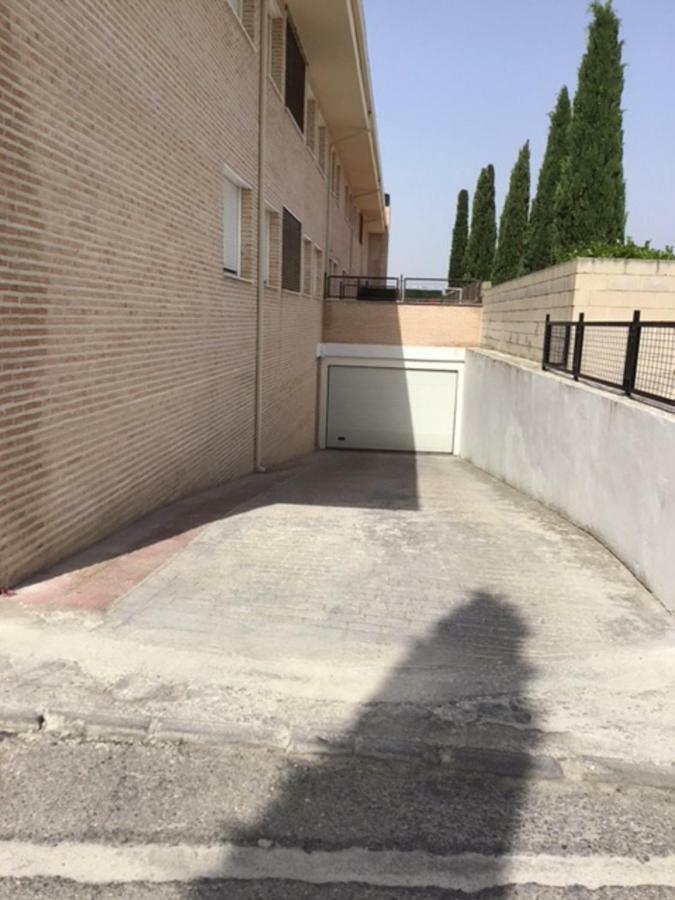 Apartamento Cerca De Aranjuez-parque Warner-parque Puy Du Fou Con Garaje Gratis *