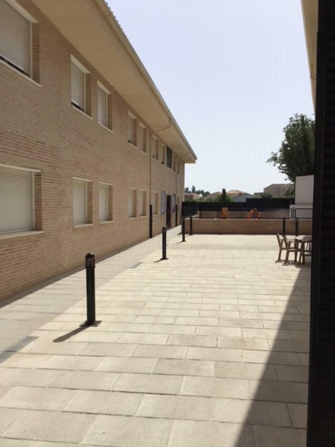 Apartamento Cerca De Aranjuez-parque Warner-parque Puy Du Fou Con Garaje Gratis Ciruelos
