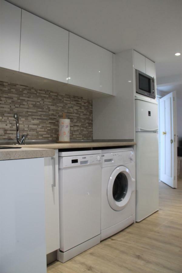 Rural Zuri Apartment *