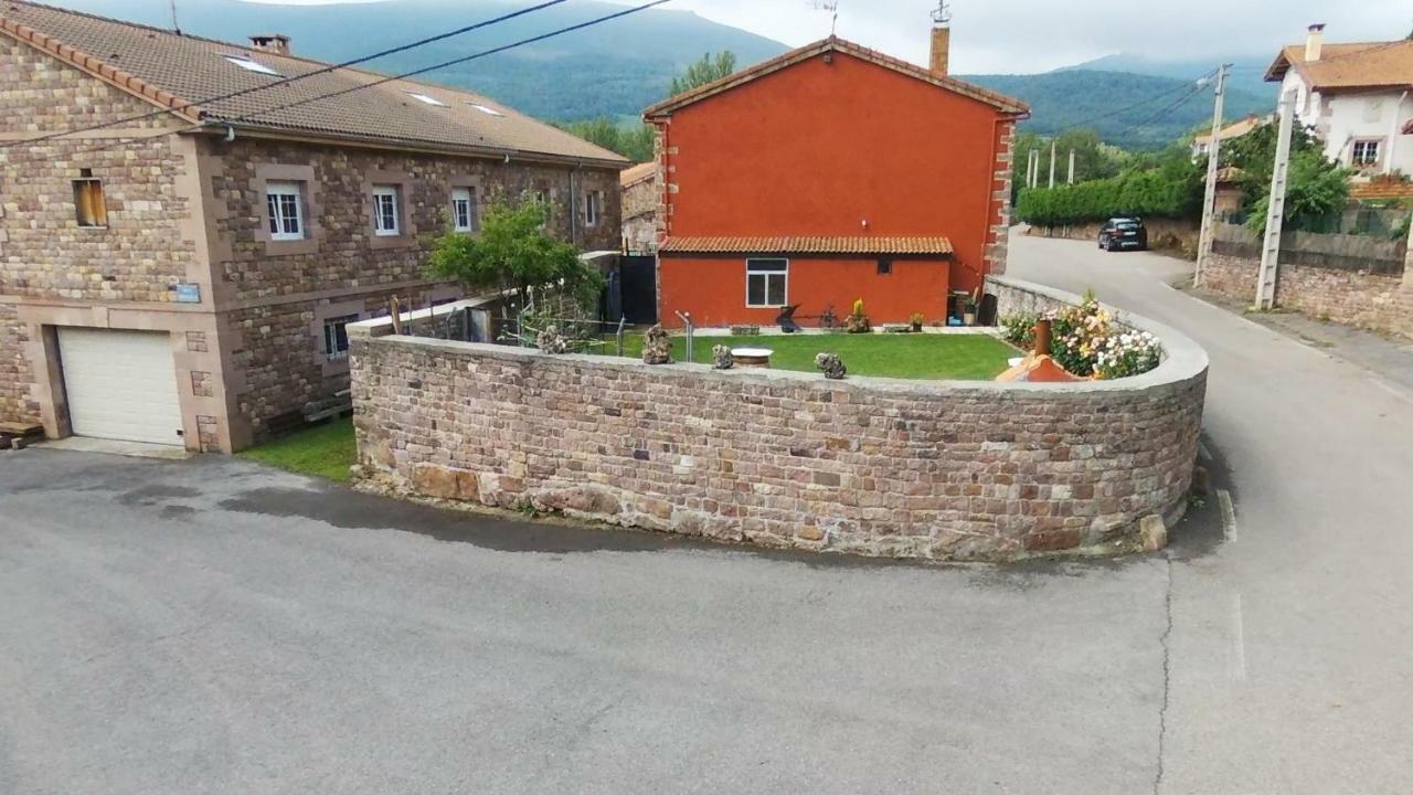 La Cova Holiday home