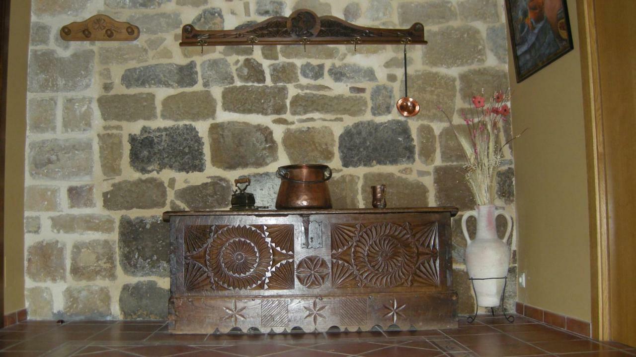 La Sacristana Holiday home Lacar