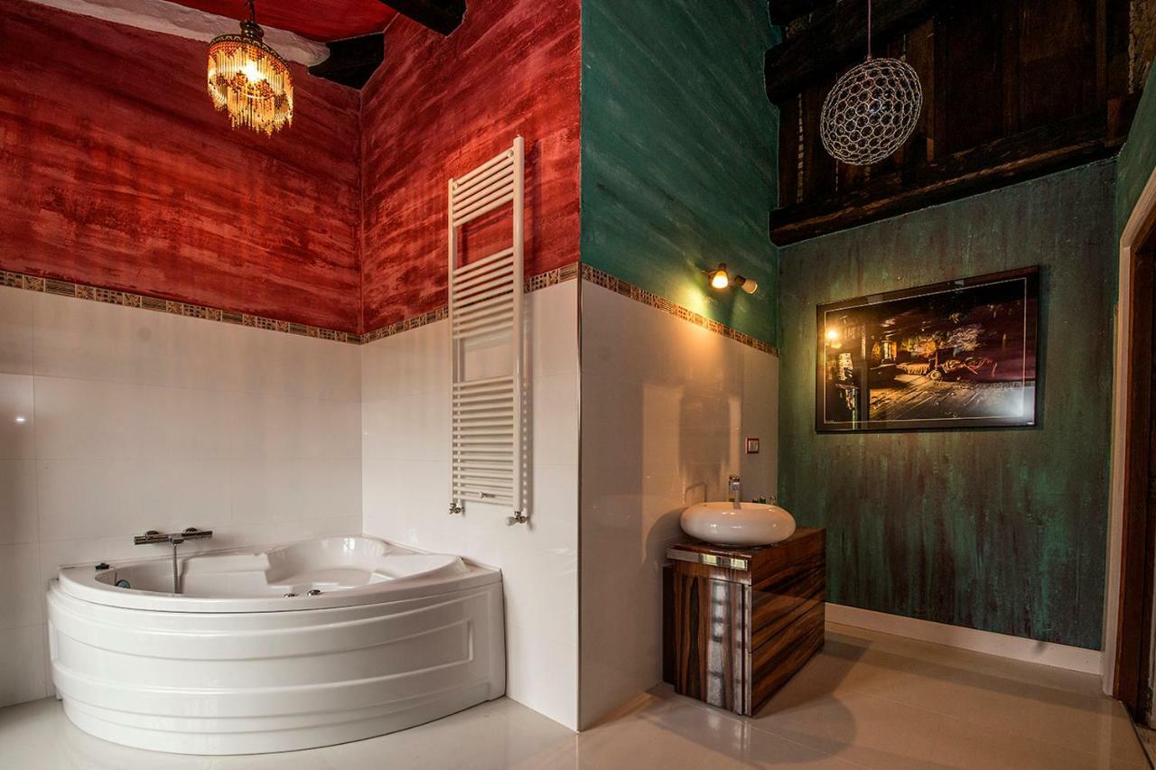 As Casas Do Retratista Adults Only A Pontenova