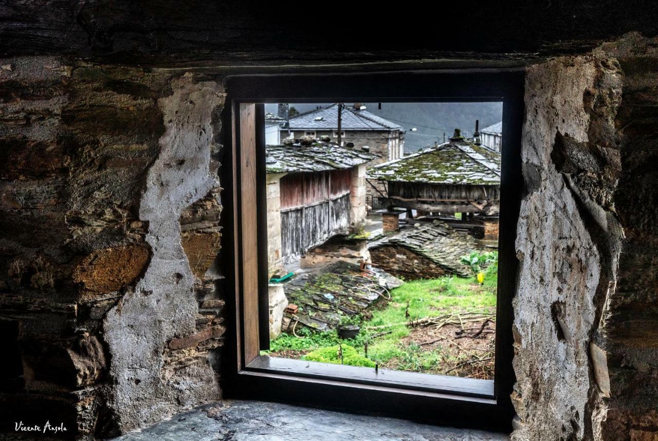 As Casas Do Retratista Adults Only