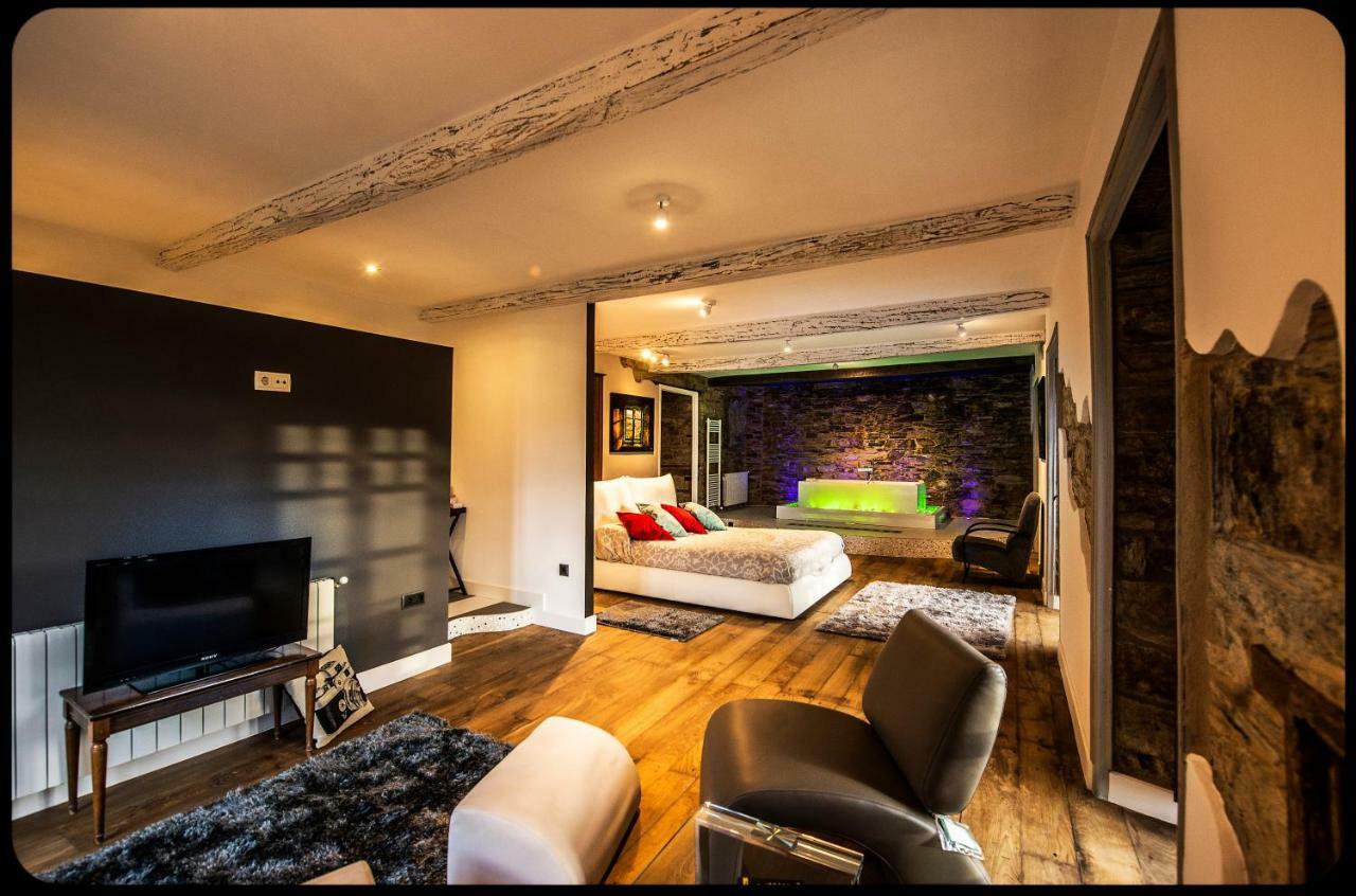 As Casas Do Retratista Adults Only * A Pontenova