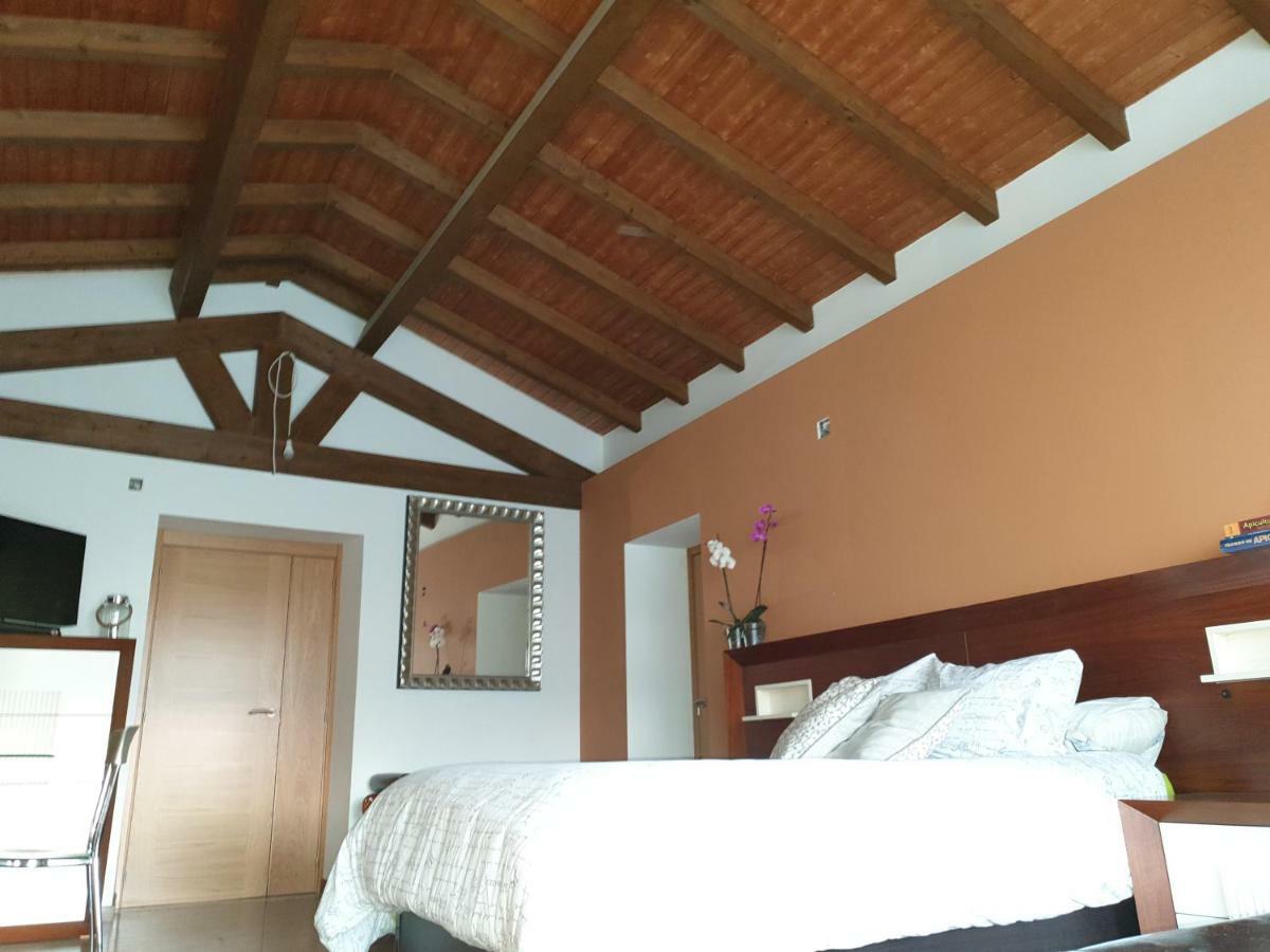 Aldea Cristimil -san Amaro Сasa de vacaciones Salamonde