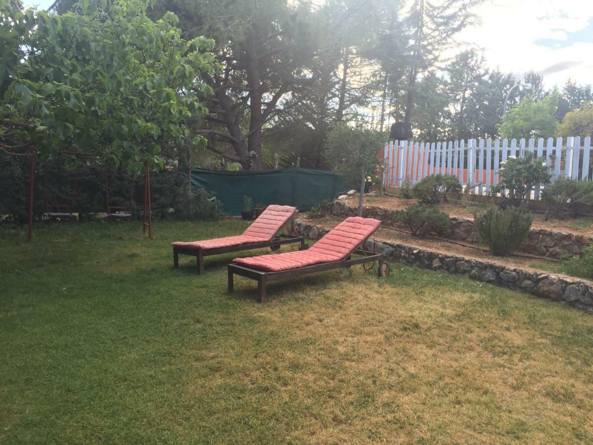 Paz Rural A Hora De Madrid Сasa de vacaciones Hontoba
