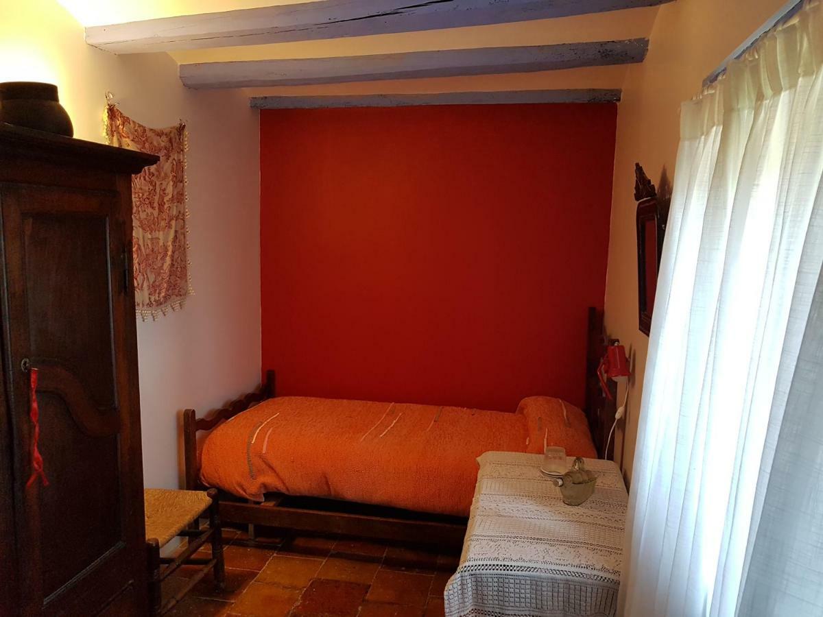 Casa-abadía De Banaguás Banaguas