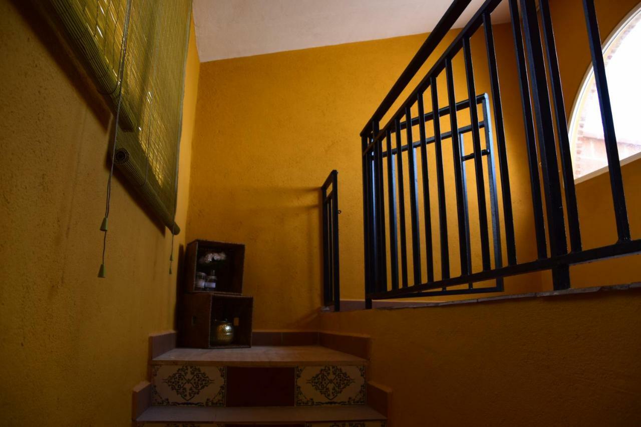 Casa Capellania-chalet Con Piscina Junto A Madrid Mentrida