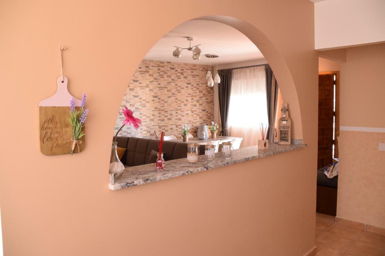 Casa Capellania-chalet Con Piscina Junto A Madrid *