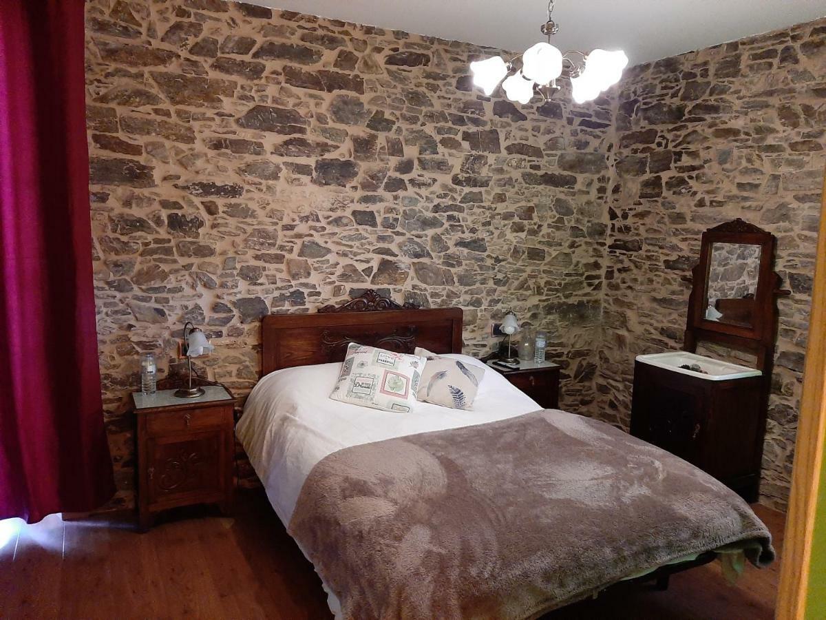A Casa Do Ferrador Casa rural Vilar (Santiago)