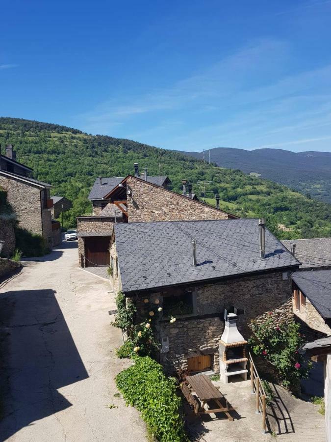 Casa rural Cal Gerard - *