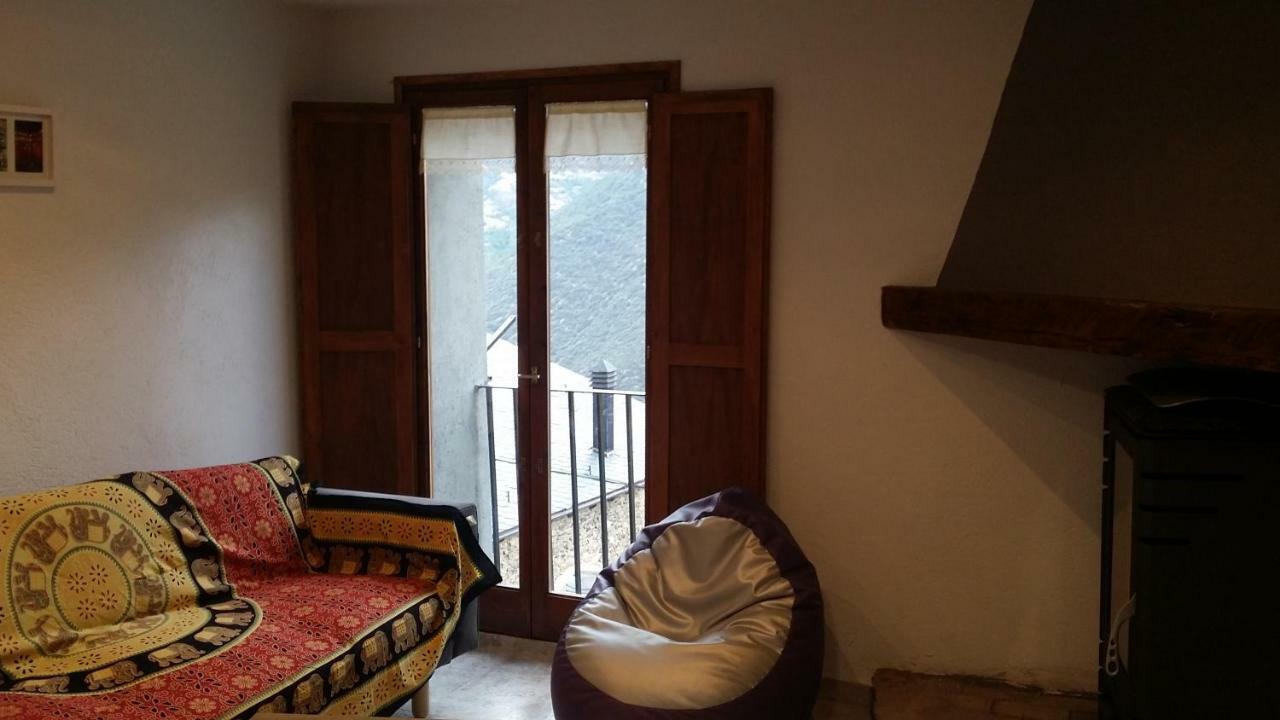 Casa rural Cal Gerard - *