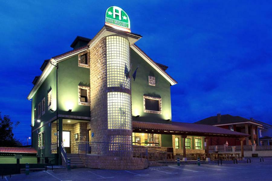 Hotel San Miguel De La Barreda Pola de Siero