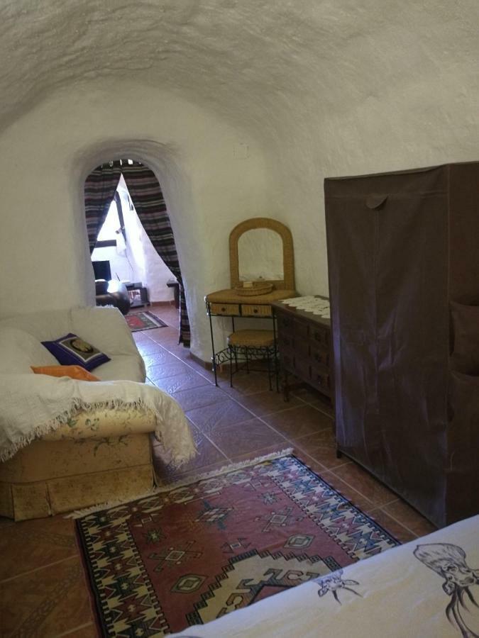 Cueva Peralta