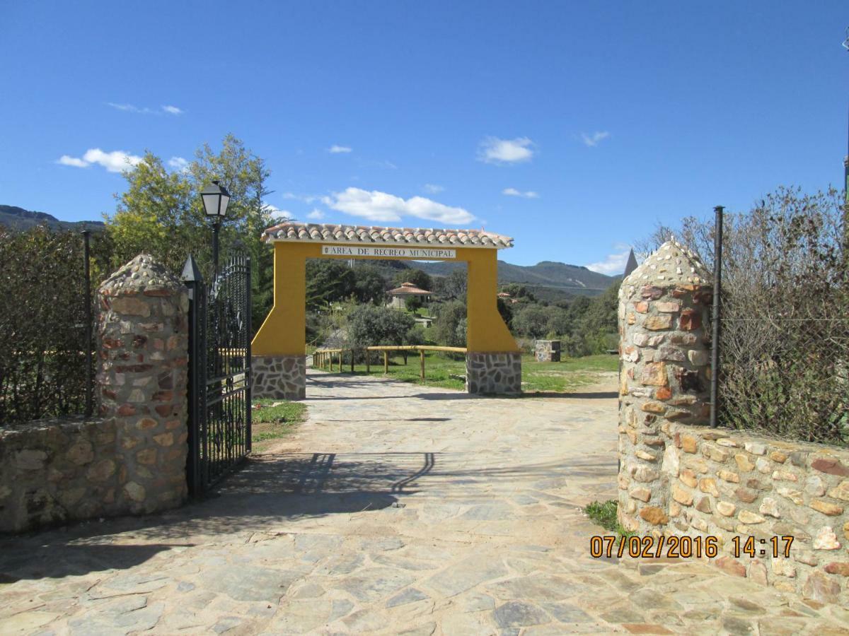 Chozos Country house Carrascalejo