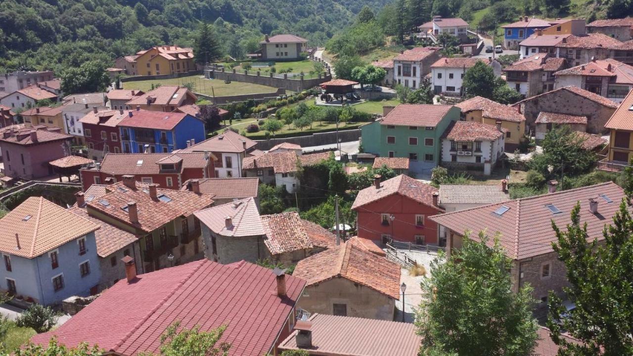 Los Pisos De Pin * Carrena de Cabrales