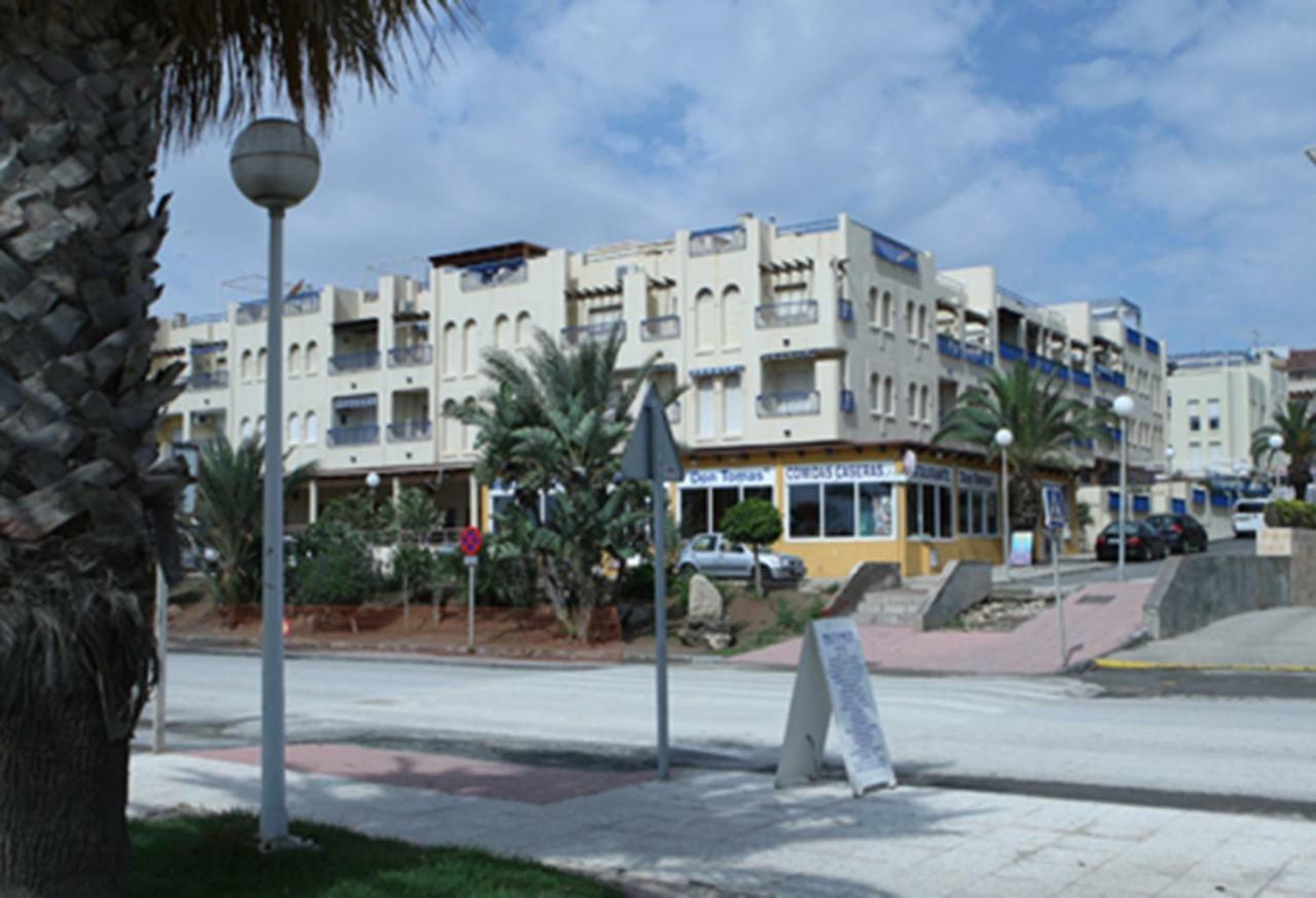 Azucena Apartment *