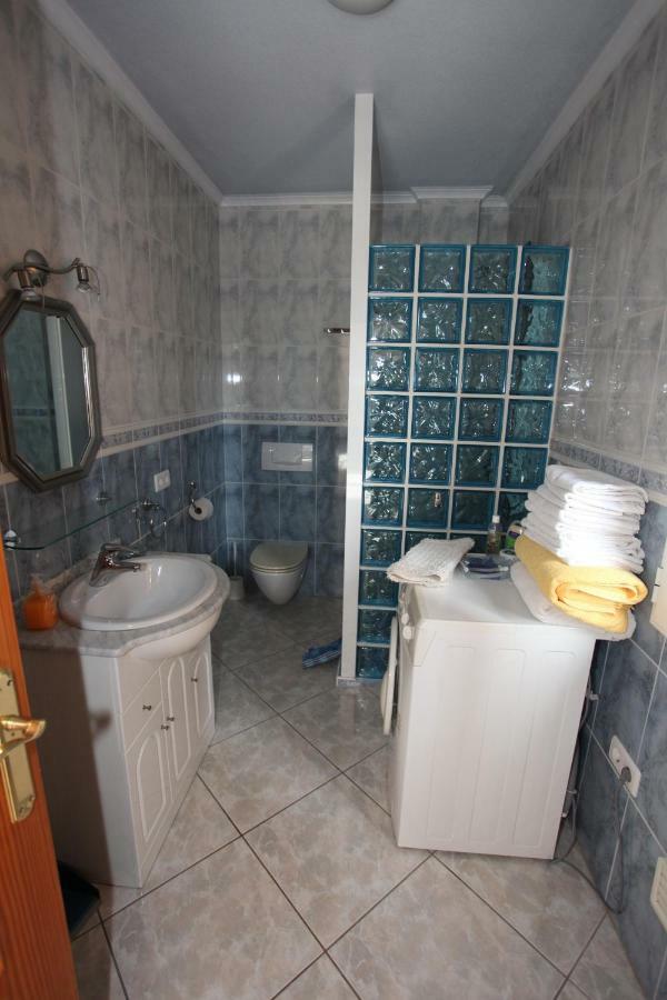 Castillo De Dona Maria Mit Drei Apartamenten Apartment Orihuela