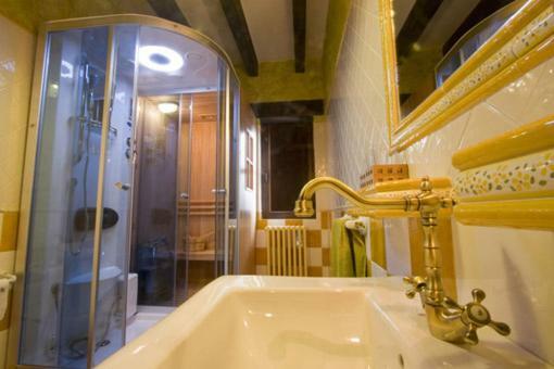 Casas Herrenales De Ulaca Country house