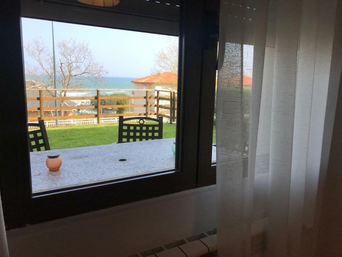 Apartamento Casa De Flores - Con Jardín Privado Frente A La Playa De Comillas