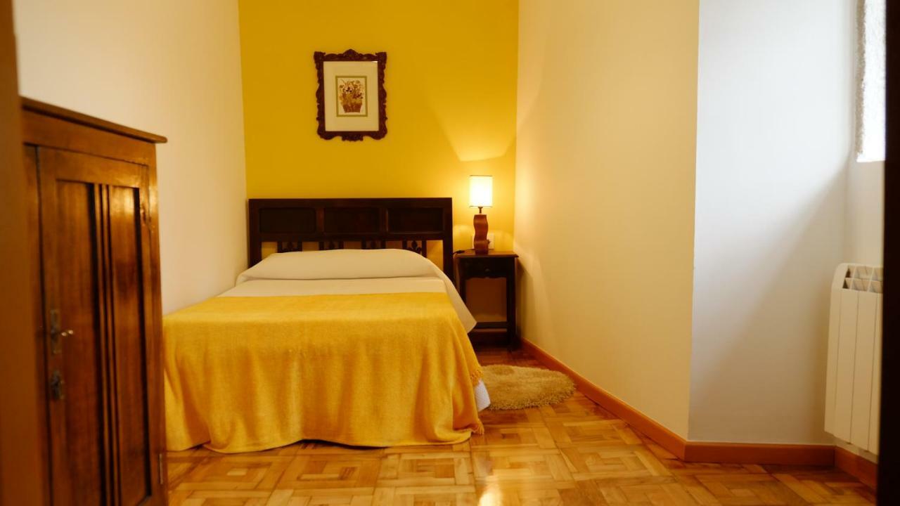 Casa Solveira * O Pineiro