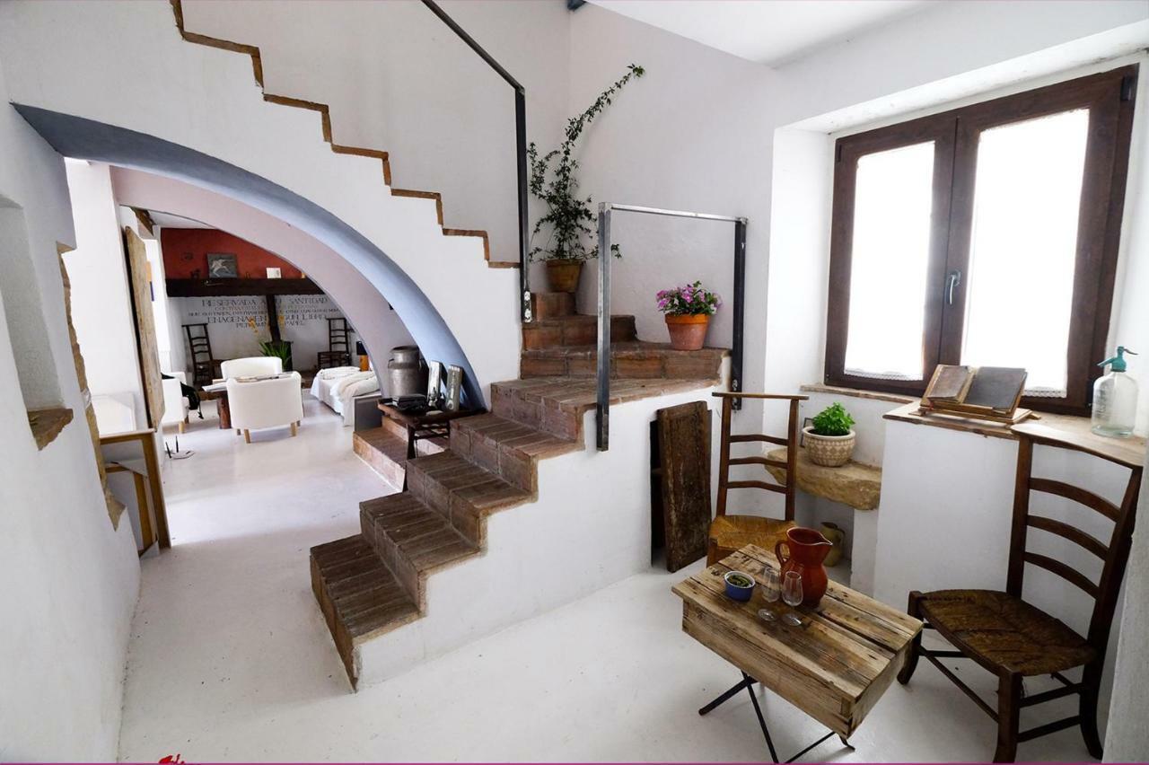 Сasa de vacaciones La Casa De La Luz. Artisthome *