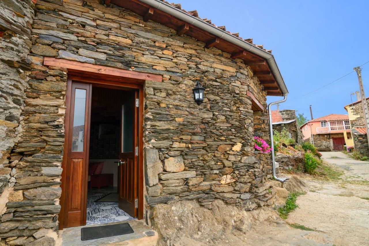 Holiday home Casa Do Conto Doade
