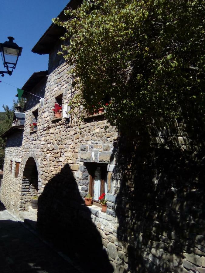 Casa Del Arco * Aisa