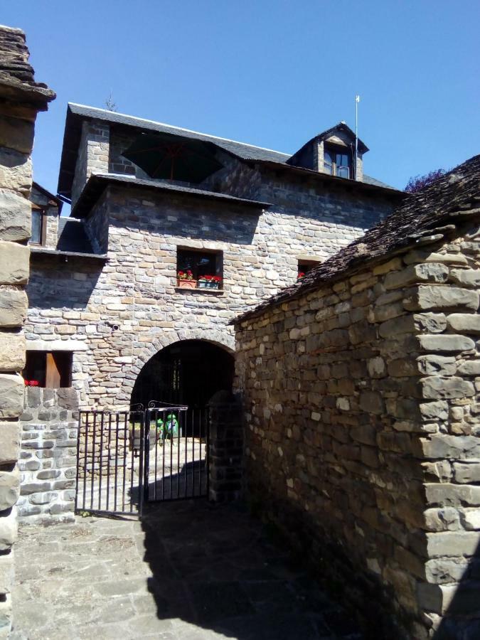Casa Del Arco Aisa