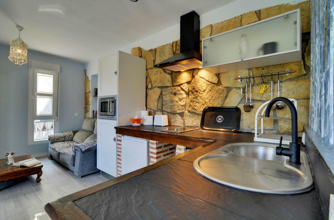 Almenaralove Bellaluna Casa rural *