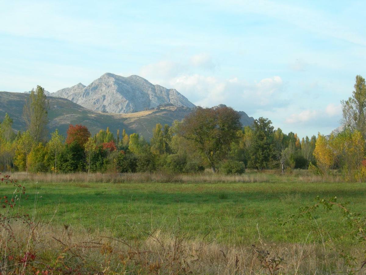 Casa La Huertona Holiday home