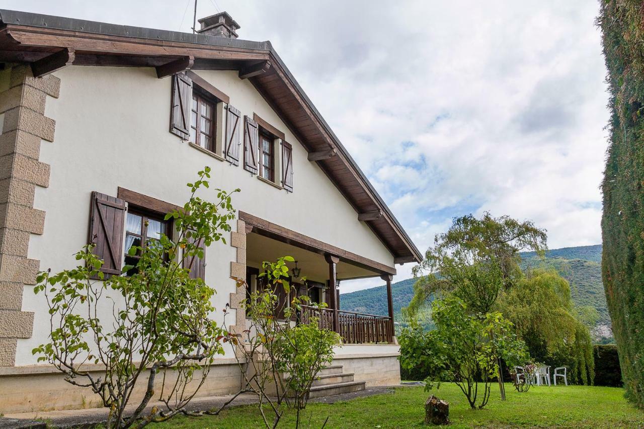 Vivienda Rural Casa Javier Lacunza Casa rural *