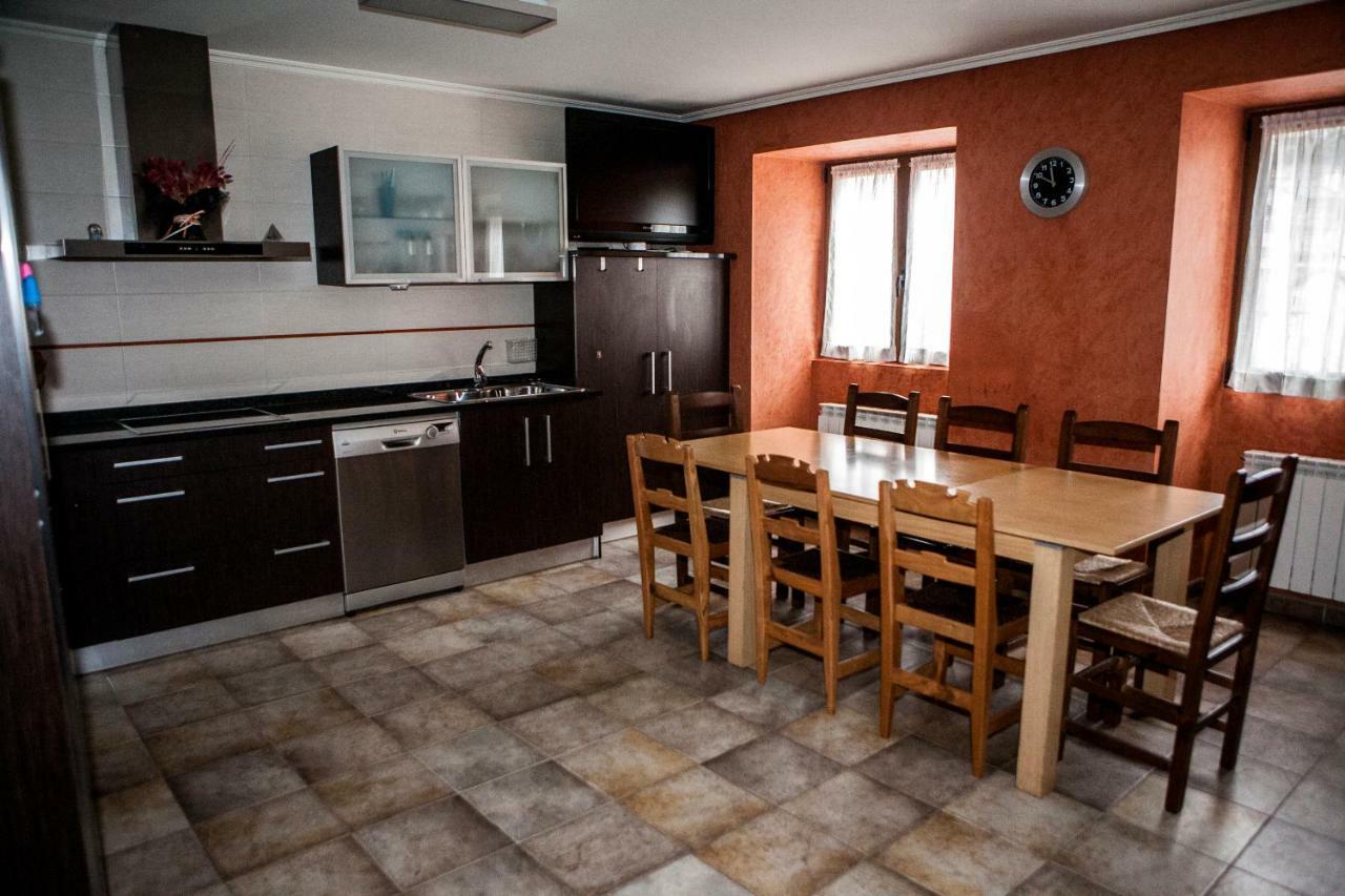 Tolareta