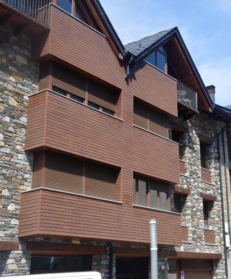 Apartment Esterri Centre