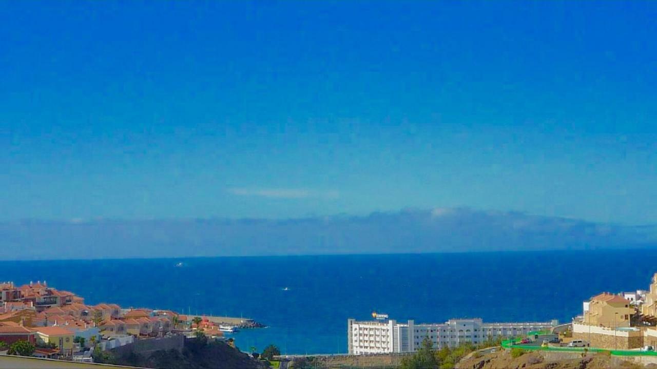 Arguineguin Ocean Views Villa *