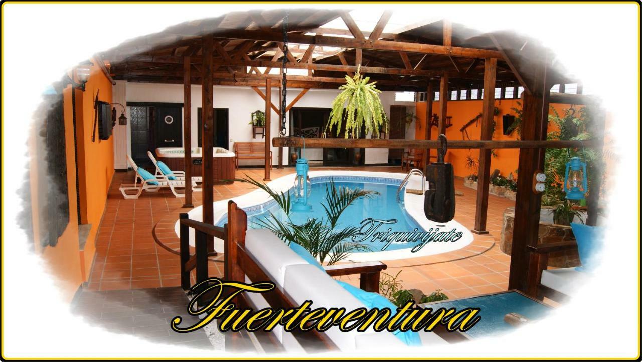 Tinajas Villa