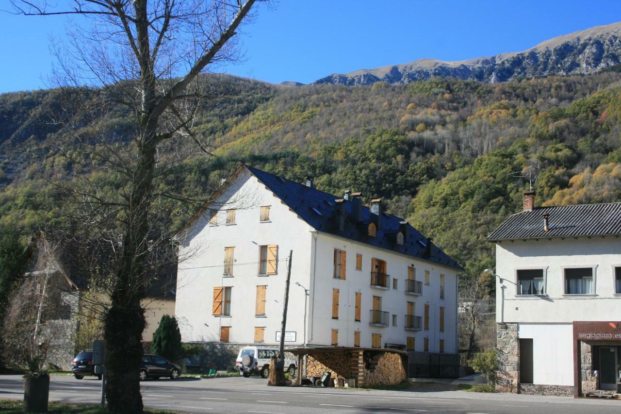 ésera Dos Catedrales Apartamento Villanova